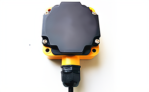 RFID工業(yè)級(jí)讀寫器UR5306