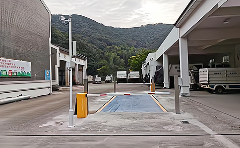 RFID超高頻讀寫器應(yīng)用于智慧停車場管理